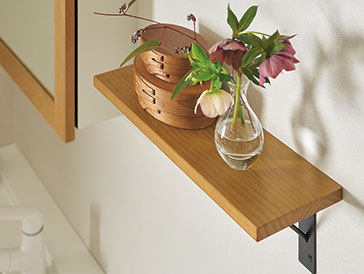 ニュージーパイン一本芯集成材の棚板にライト色が新登場