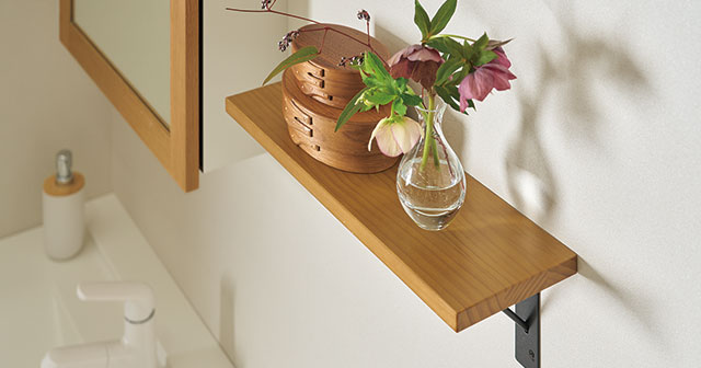 ニュージーパイン一本芯集成材の棚板にライト色が新登場